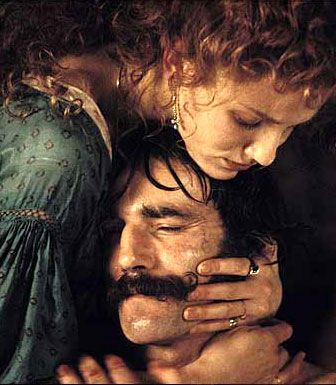 Cameron Diaz e Daniel Day-Lewis in Gangs of New York