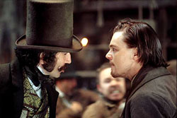 Daniel Day-Lewis e Leonardo Di Caprio in Gangs of New York