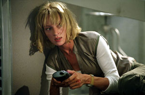 Uma Thurman in PAYCHECK di John Woo