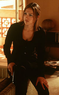 Jennifer Lopez in Out of Sight di Steven Soderbergh tratto dall'omonimo romanzo di Elmore Leonard