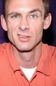 CHUCK PALAHNIUK